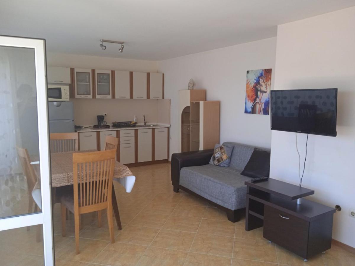 Guest House Eos Sozopol Quarto foto